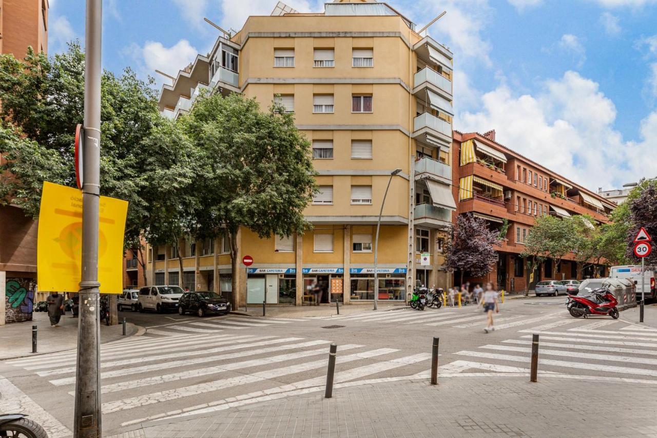 Simply Stunning - Hidden Gem, Heart Of Poble Sec Apartment Barcelona Exterior foto